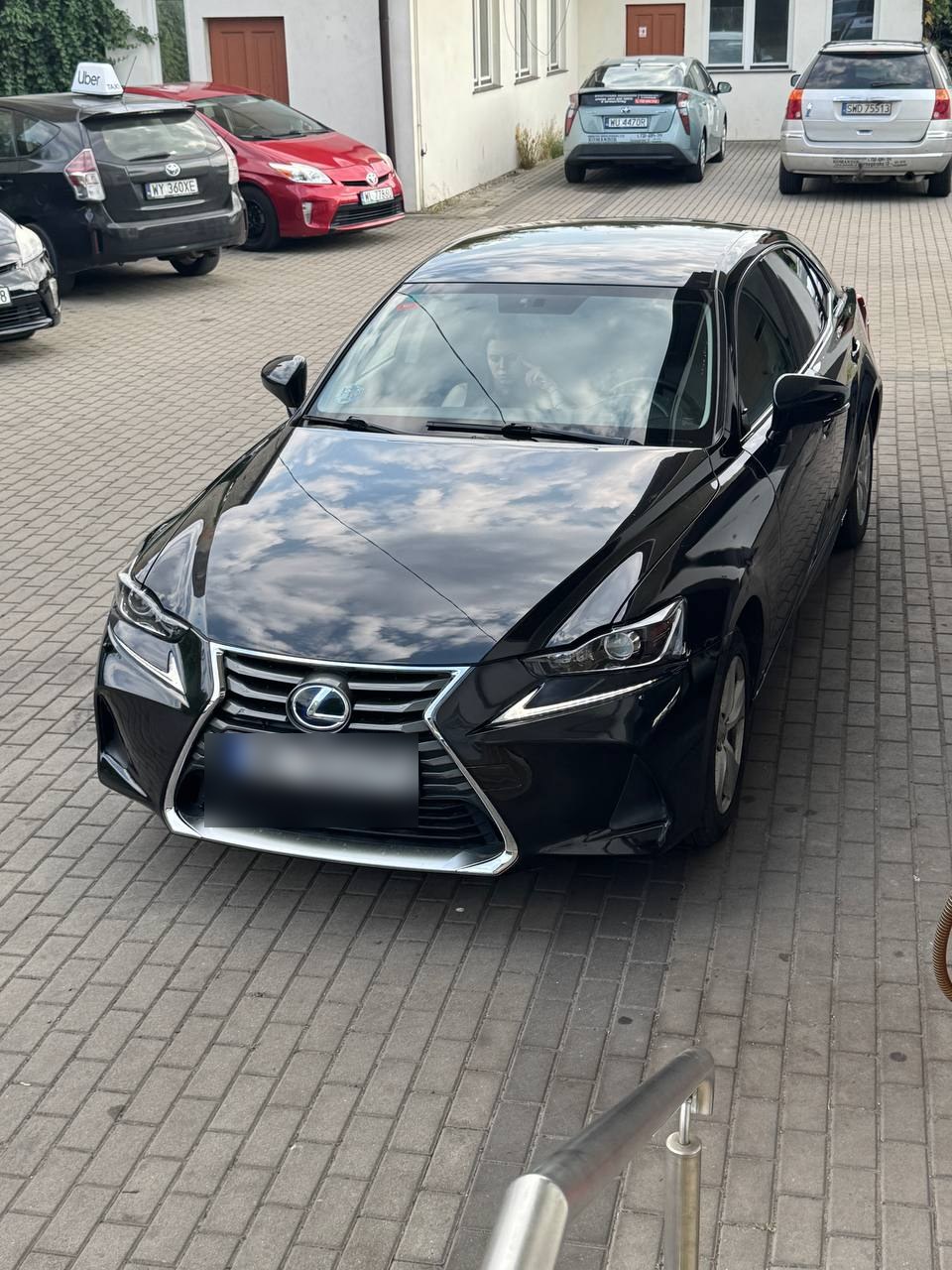 Lexus IS из парка Swift Partner